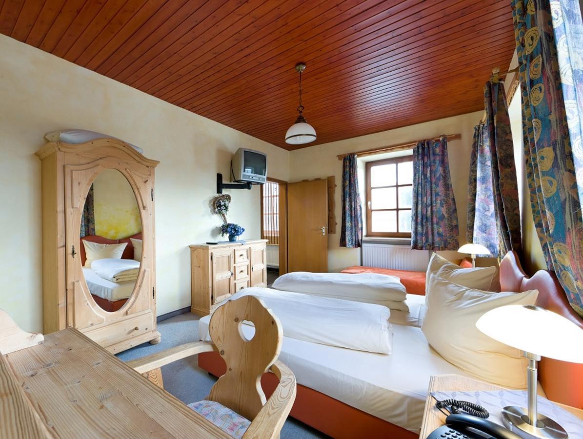 Gasthof Hotel Zur Insel Landshut Buitenkant foto